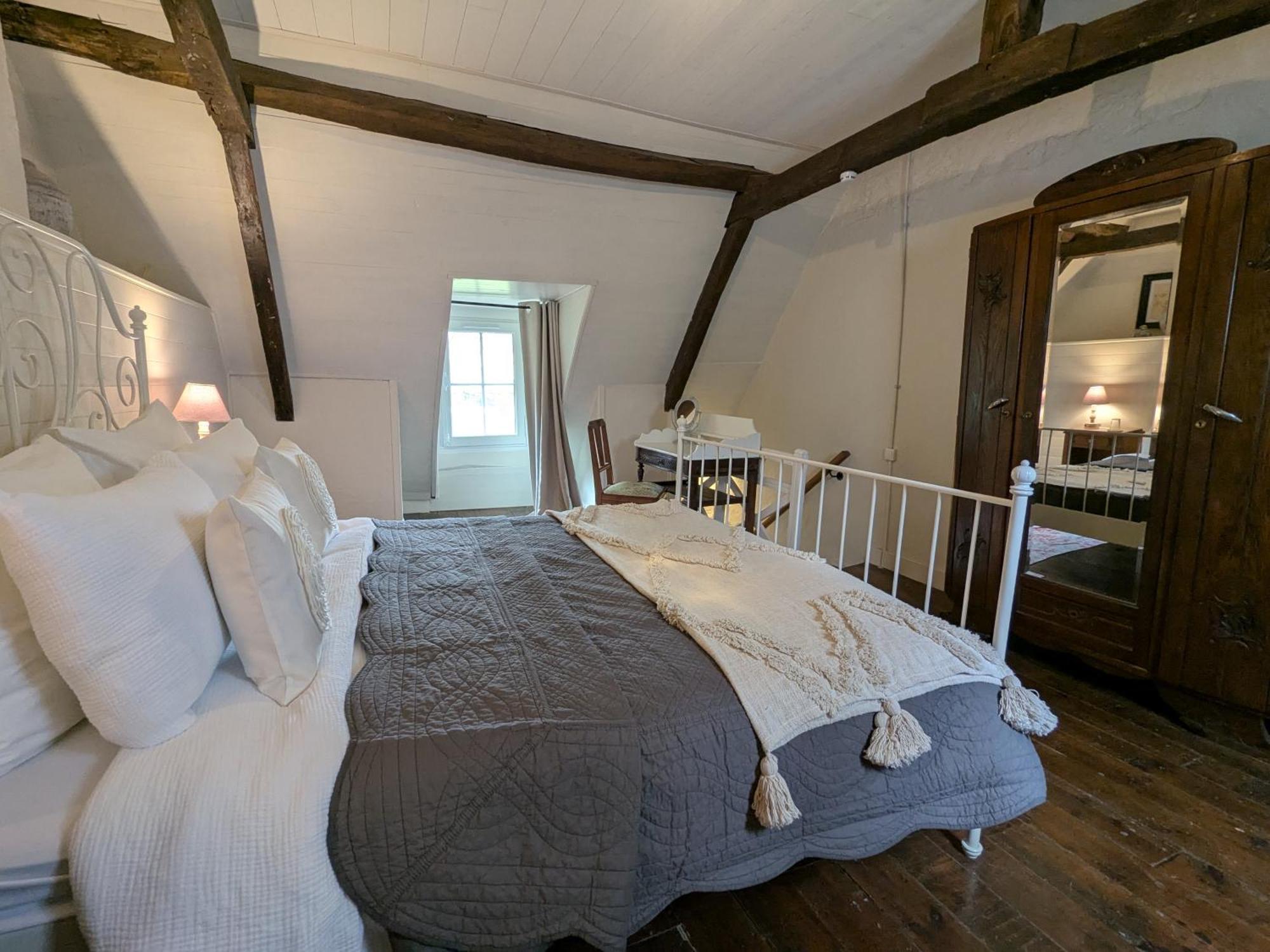 Sous Le Chateau Jumilhac-le-Grand Kültér fotó